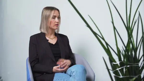 Lara Ritz, HR-Leiterin der Essert GmbH, im Interview